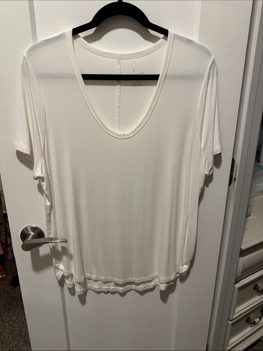 a new day White Scoop Neck Short Sleeve Tee